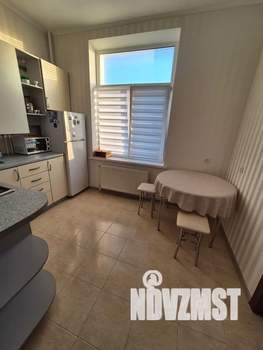 1-к квартира, посуточно, 38м2, 2/4 этаж