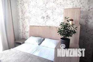 1-к квартира, посуточно, 38м2, 6/10 этаж