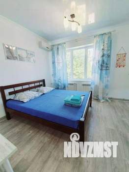 1-к квартира, посуточно, 12м2, 1/1 этаж