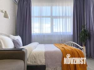 1-к квартира, посуточно, 40м2, 1/7 этаж