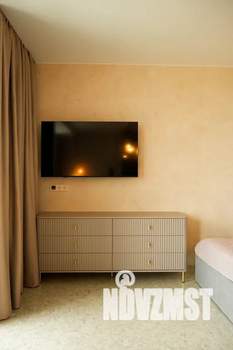 Студия квартира, посуточно, 45м2, 5/5 этаж