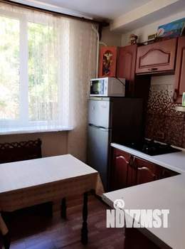 1-к квартира, посуточно, 32м2, 3/5 этаж