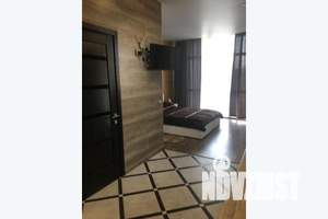 1-к квартира, посуточно, 38м2, 5/7 этаж