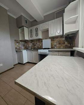 2-к квартира, на длительный срок, 54м2, 1/9 этаж