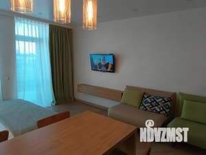 Студия квартира, посуточно, 42м2, 8/10 этаж