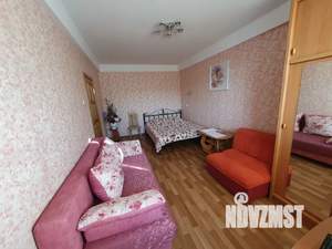 1-к квартира, посуточно, 33м2, 3/5 этаж