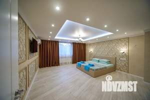 3-к квартира, посуточно, 130м2, 1/10 этаж