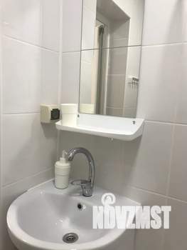 2-к квартира, посуточно, 37м2, 1/2 этаж