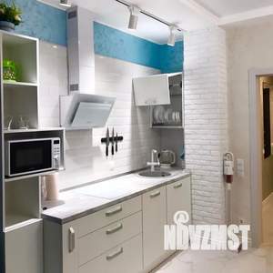 1-к квартира, посуточно, 32м2, 9/10 этаж