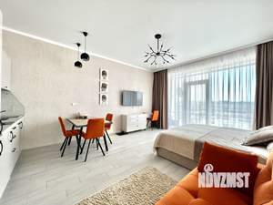 Студия квартира, посуточно, 42м2, 7/10 этаж