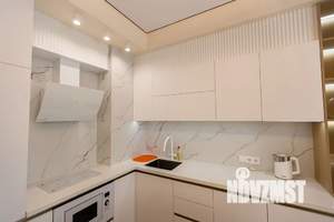 Студия квартира, посуточно, 45м2, 3/10 этаж