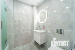 Студия квартира, посуточно, 42м2, 5/9 этаж