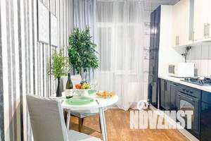 1-к квартира, посуточно, 40м2, 9/10 этаж