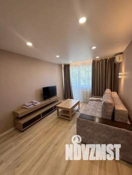 1-к квартира, посуточно, 32м2, 2/5 этаж