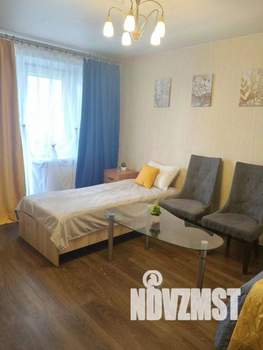 1-к квартира, посуточно, 42м2, 1/1 этаж