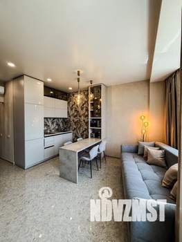 Студия квартира, посуточно, 45м2, 5/5 этаж