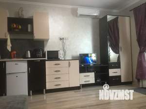 Студия квартира, посуточно, 20м2, 1/1 этаж