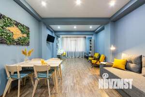 1-к квартира, посуточно, 56м2, 1/1 этаж