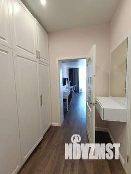 1-к квартира, посуточно, 44м2, 7/10 этаж