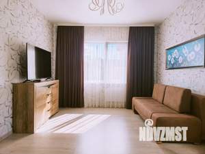 1-к квартира, посуточно, 50м2, 1/2 этаж