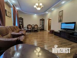 2-к квартира, посуточно, 96м2, 1/1 этаж