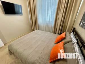 1-к квартира, посуточно, 38м2, 4/12 этаж