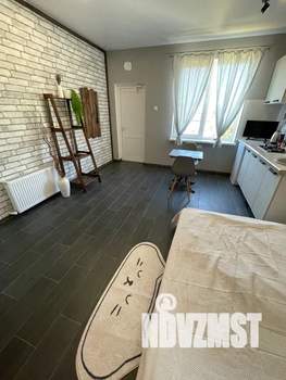 Студия квартира, посуточно, 20м2, 2/2 этаж