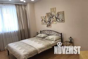 1-к квартира, посуточно, 46м2, 9/10 этаж