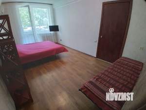 2-к квартира, посуточно, 50м2, 1/5 этаж