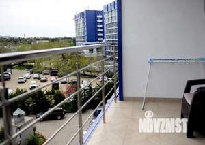 Студия квартира, посуточно, 41м2, 3/10 этаж