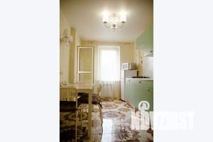 2-к квартира, посуточно, 74м2, 2/10 этаж