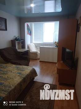1-к квартира, посуточно, 33м2, 9/9 этаж