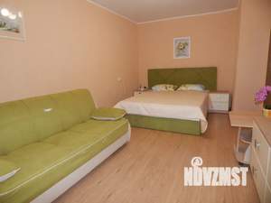 1-к квартира, посуточно, 35м2, 3/5 этаж