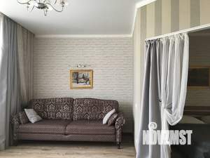 1-к квартира, посуточно, 50м2, 2/4 этаж