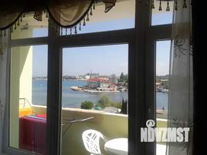 1-к квартира, посуточно, 50м2, 3/5 этаж