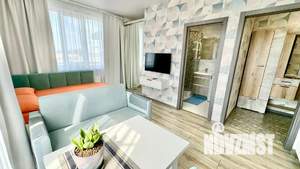 Студия квартира, посуточно, 30м2, 1/2 этаж