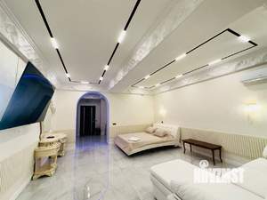 Студия квартира, посуточно, 45м2, 2/10 этаж