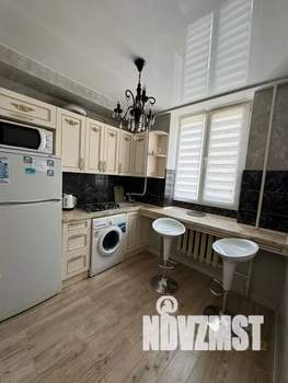 2-к квартира, посуточно, 52м2, 1/5 этаж