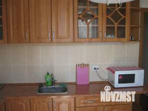 1-к квартира, посуточно, 40м2, 3/5 этаж