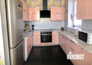 3-к квартира, на длительный срок, 93м2, 1/5 этаж