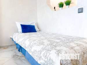 Студия квартира, посуточно, 40м2, 11/12 этаж