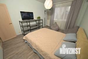 1-к квартира, посуточно, 35м2, 2/10 этаж