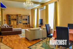 3-к квартира, посуточно, 110м2, 3/3 этаж