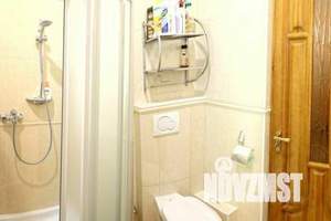 2-к квартира, посуточно, 80м2, 1/3 этаж
