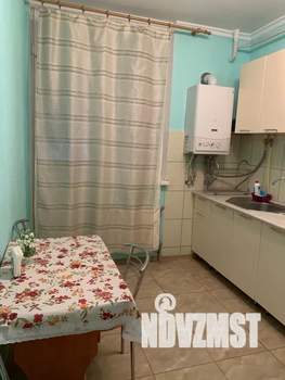 1-к квартира, посуточно, 36м2, 1/12 этаж