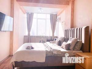 Студия квартира, посуточно, 40м2, 12/12 этаж