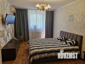 1-к квартира, посуточно, 33м2, 1/5 этаж