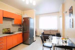 1-к квартира, посуточно, 40м2, 2/10 этаж