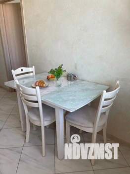 2-к квартира, посуточно, 49м2, 1/1 этаж