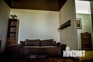 Студия квартира, посуточно, 42м2, 5/5 этаж